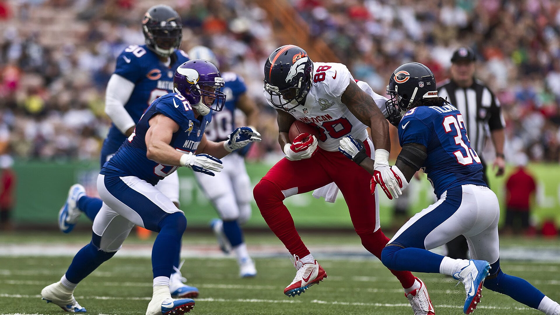 科斯泳池内外双重突破赢得掌声